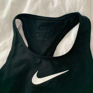 nike tank-top